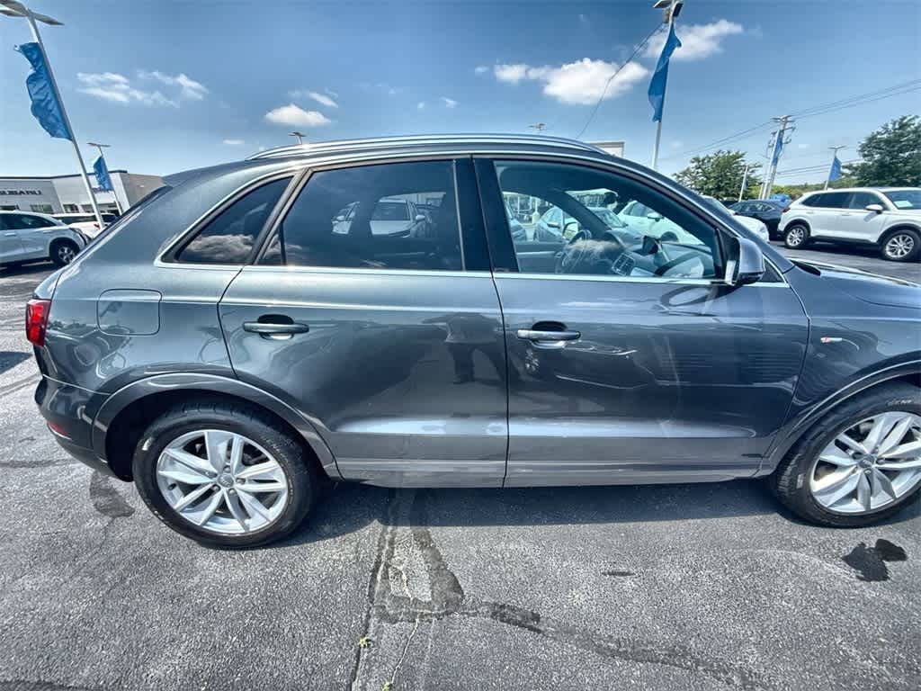 Vehicle image 5 of 36