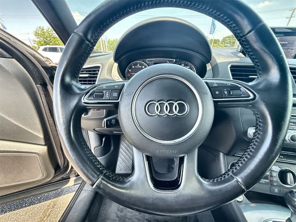 Vehicle image 21 of 36