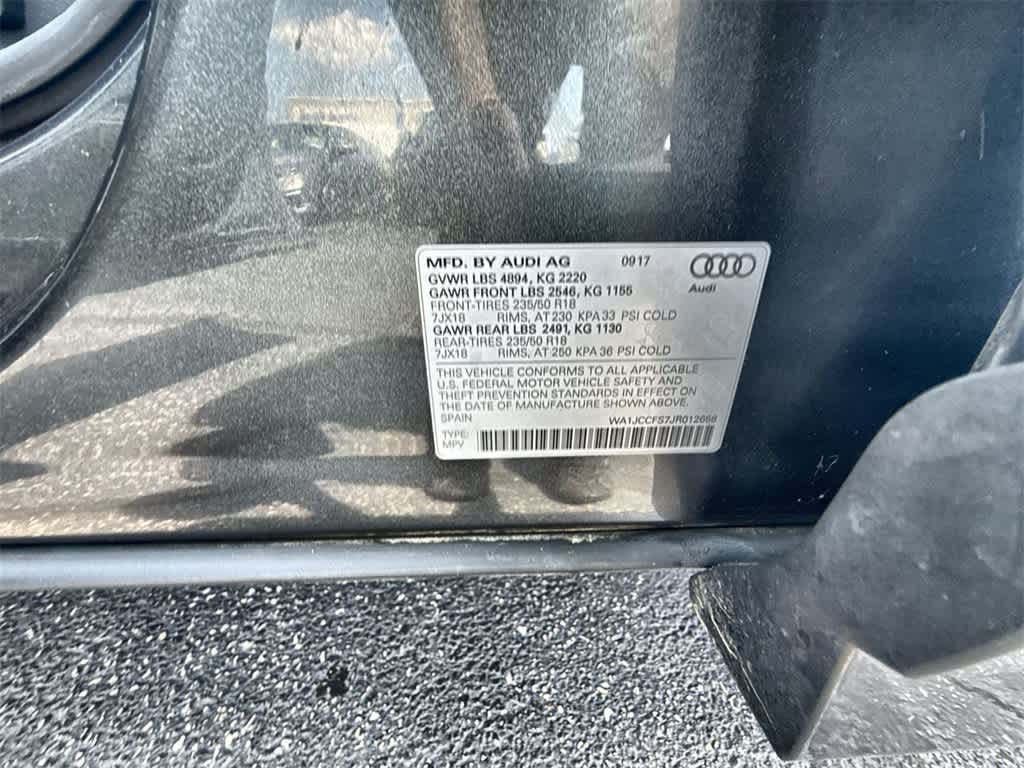 Vehicle image 29 of 36