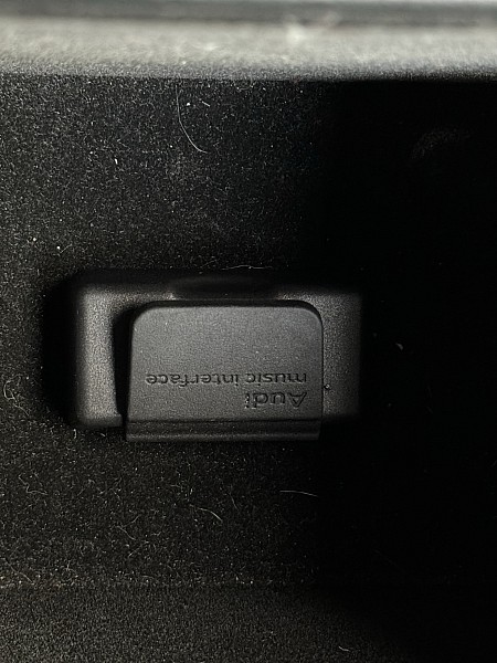 Vehicle image 36 of 43