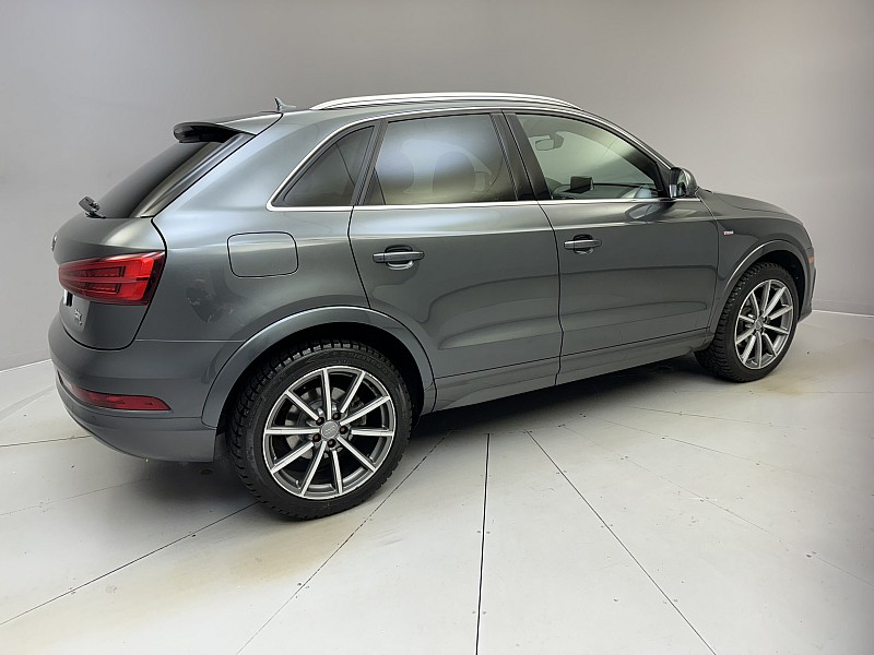 Vehicle image 5 of 43