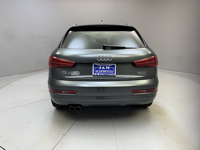 Vehicle image 6 of 43