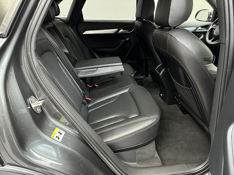 Vehicle image 18 of 43