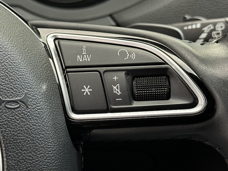 Vehicle image 42 of 43