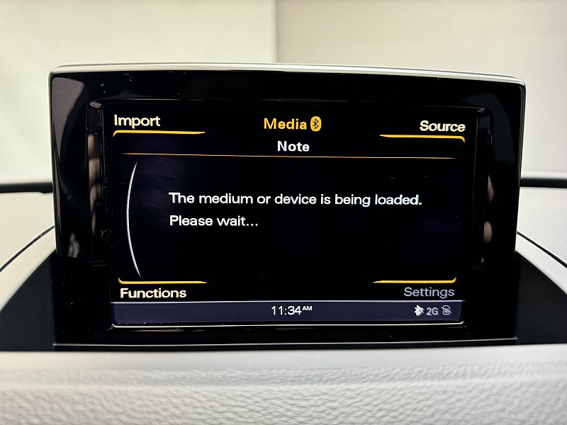 Vehicle image 26 of 43