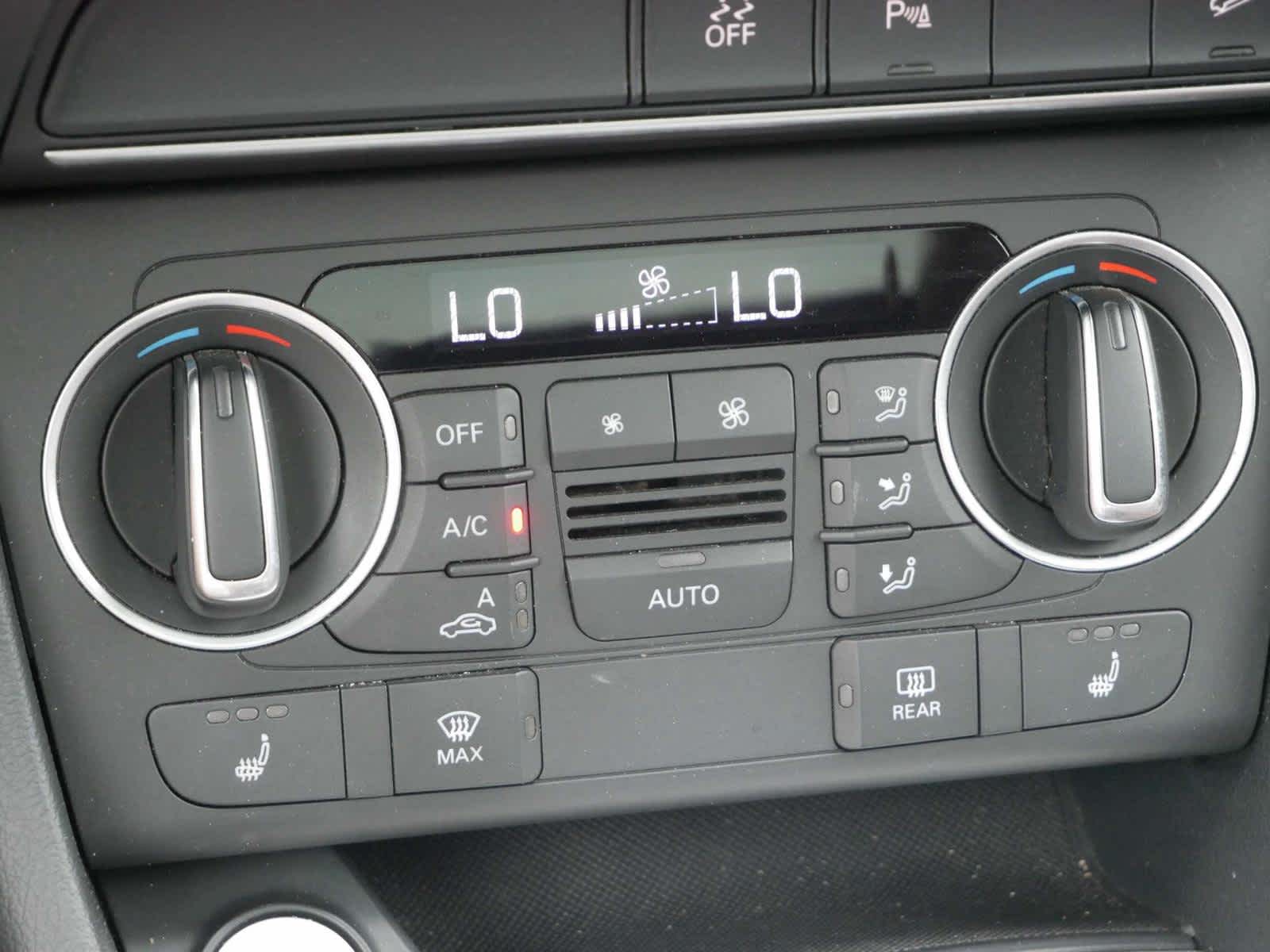 Vehicle image 20 of 30