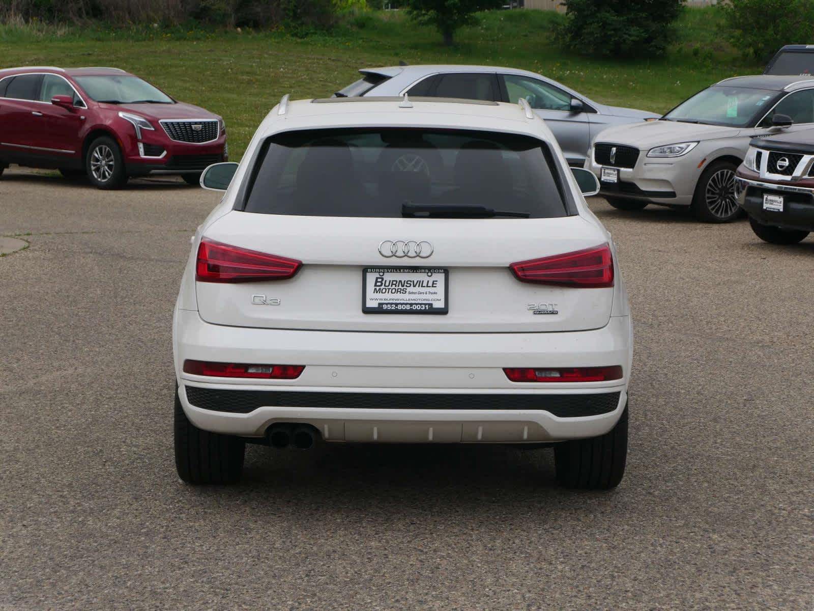 Vehicle image 6 of 30