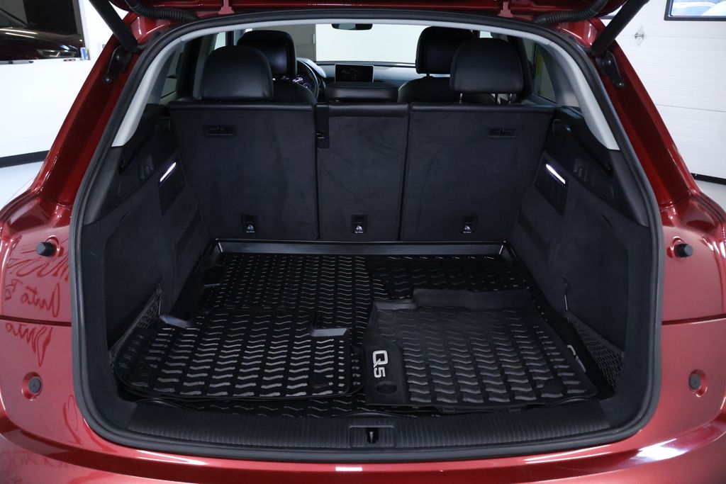Vehicle image 12 of 48