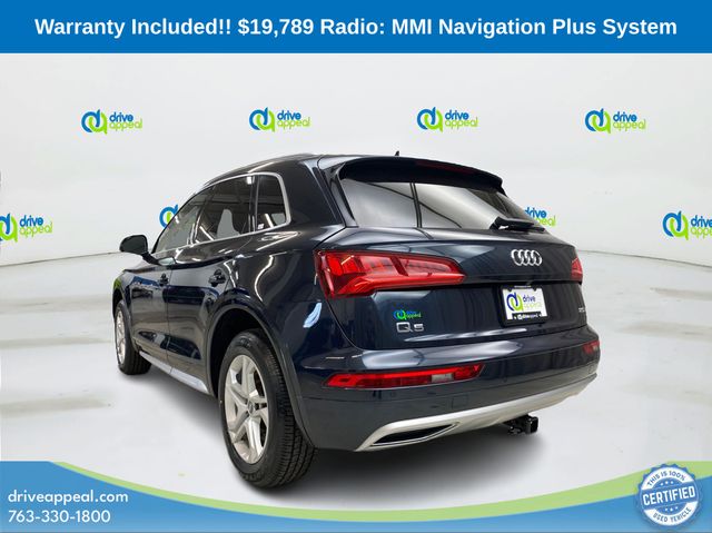 Vehicle image 8 of 24