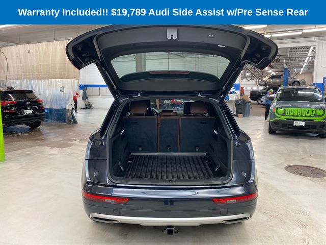 Vehicle image 14 of 24