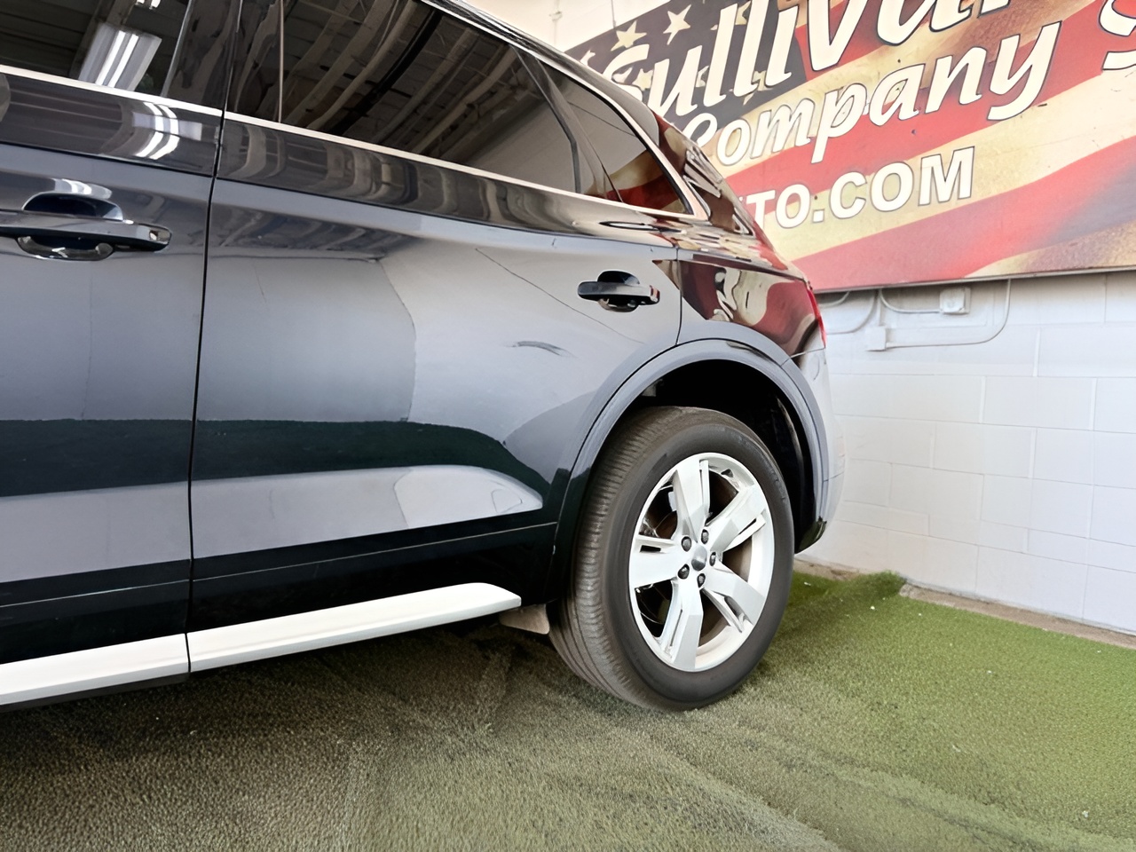 Vehicle image 53 of 56