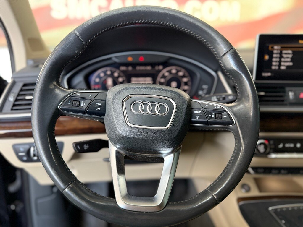 Vehicle image 21 of 56