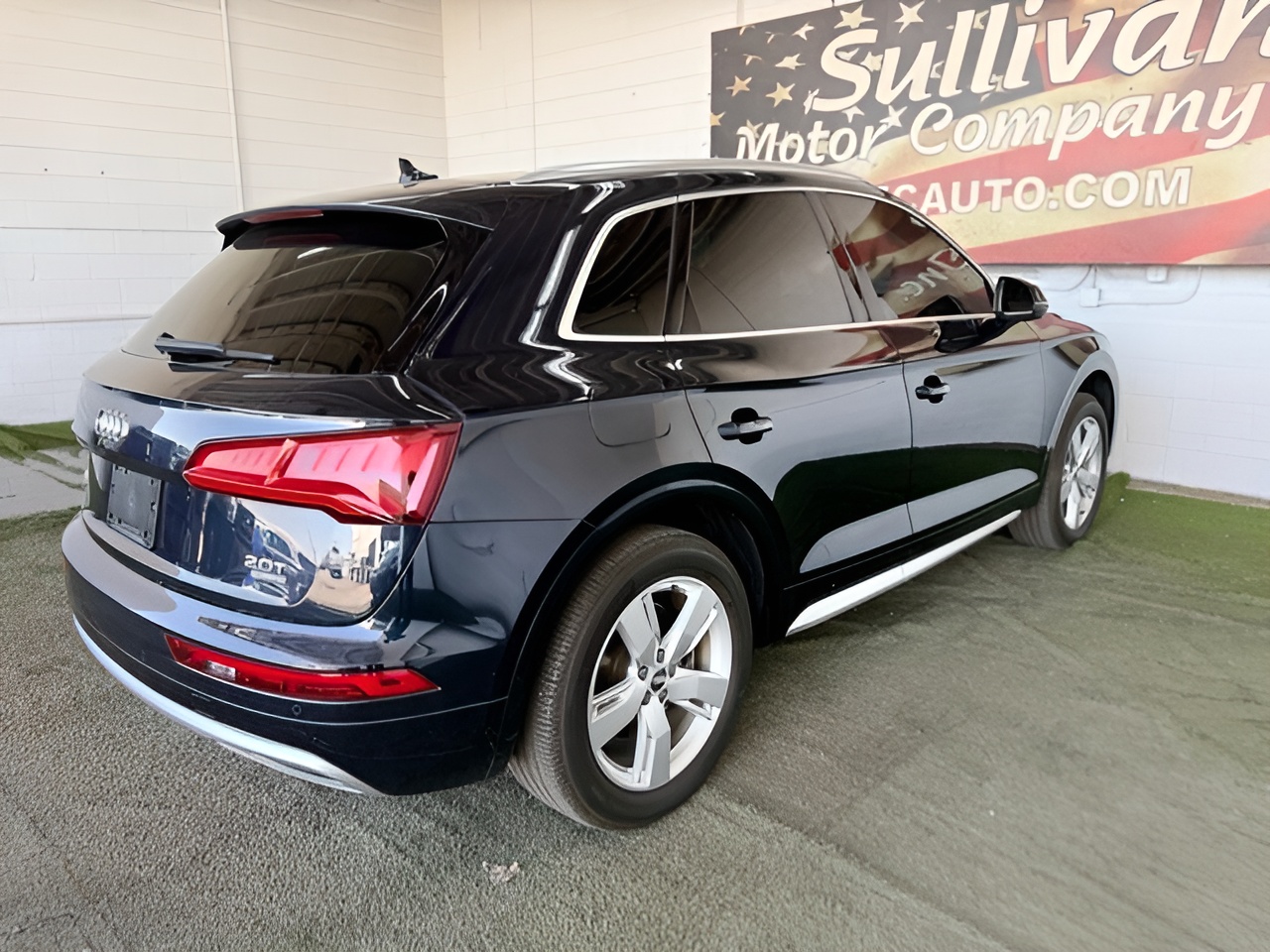 Vehicle image 52 of 56