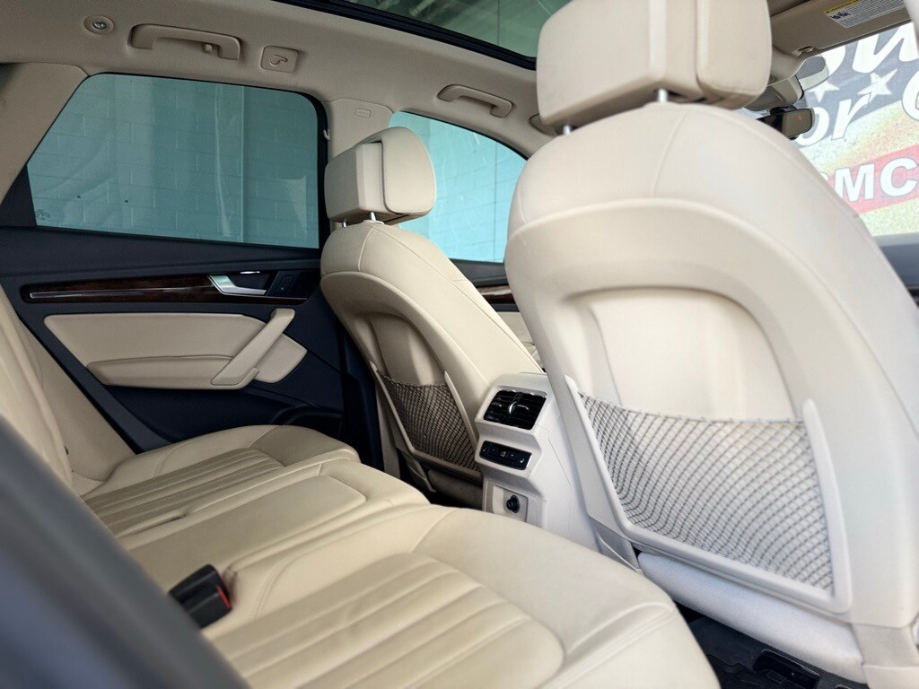 Vehicle image 45 of 56