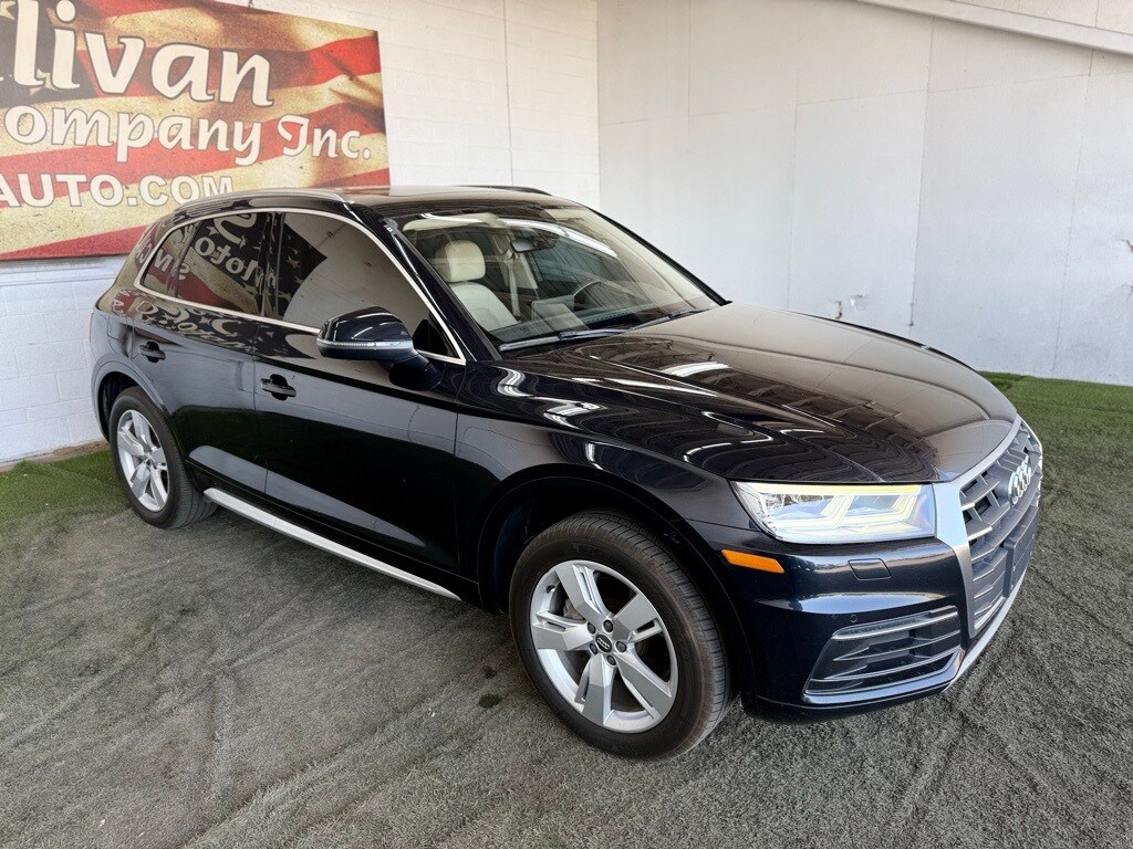 Vehicle image 4 of 56