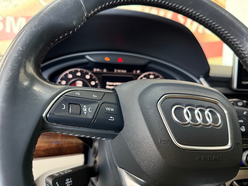 Vehicle image 23 of 56