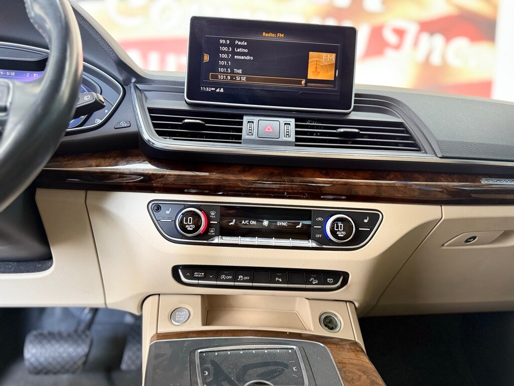 Vehicle image 24 of 56