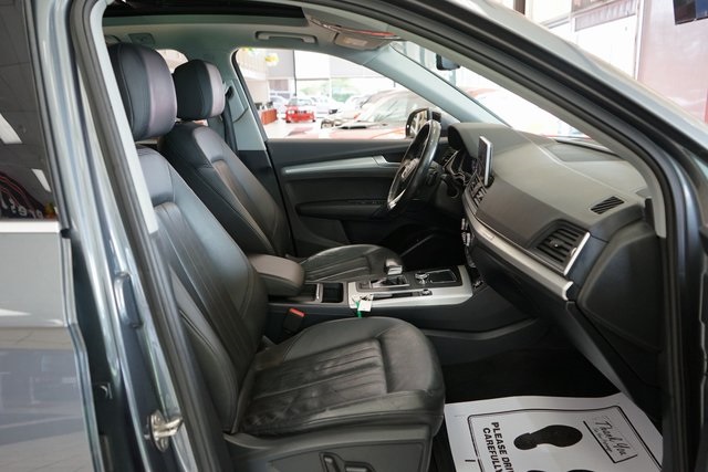 Vehicle image 42 of 57