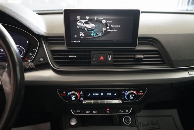 Vehicle image 14 of 57