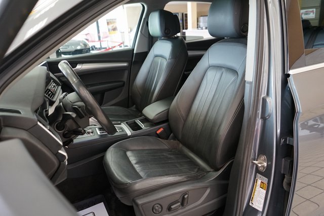 Vehicle image 12 of 57