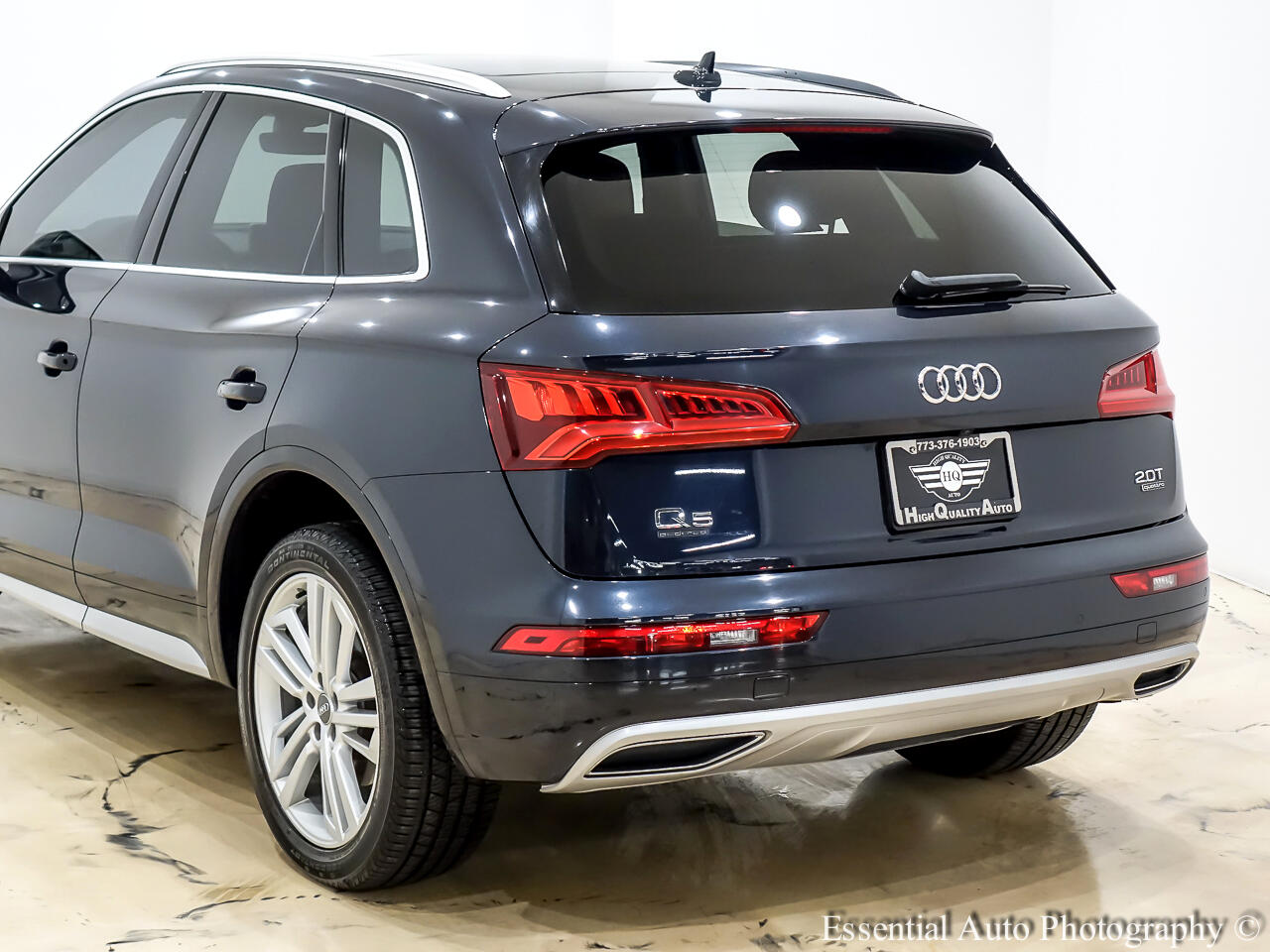Vehicle image 6 of 42