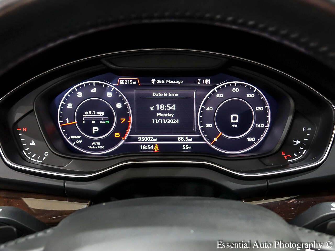 Vehicle image 21 of 42