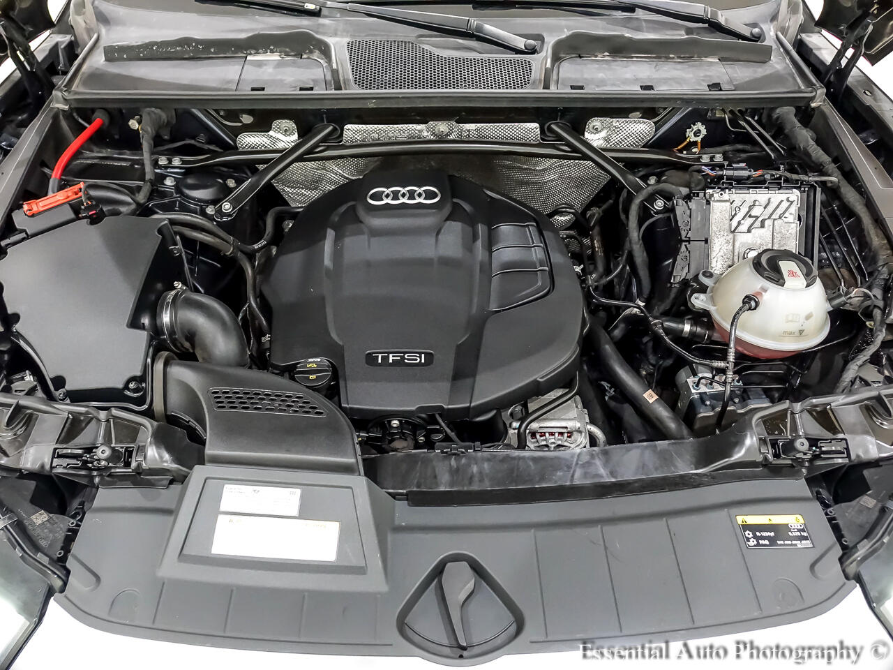 Vehicle image 41 of 42