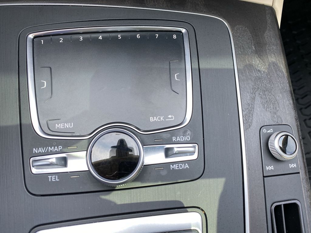 Vehicle image 48 of 55