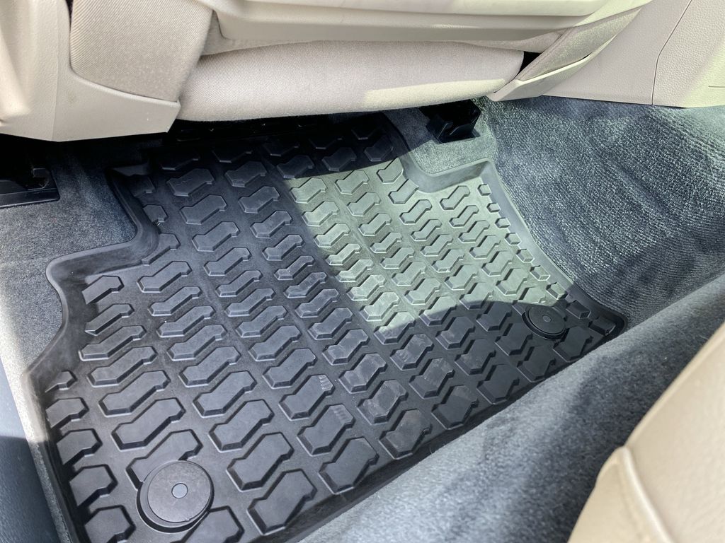 Vehicle image 13 of 55