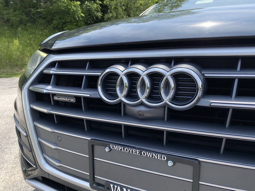 Vehicle image 46 of 55