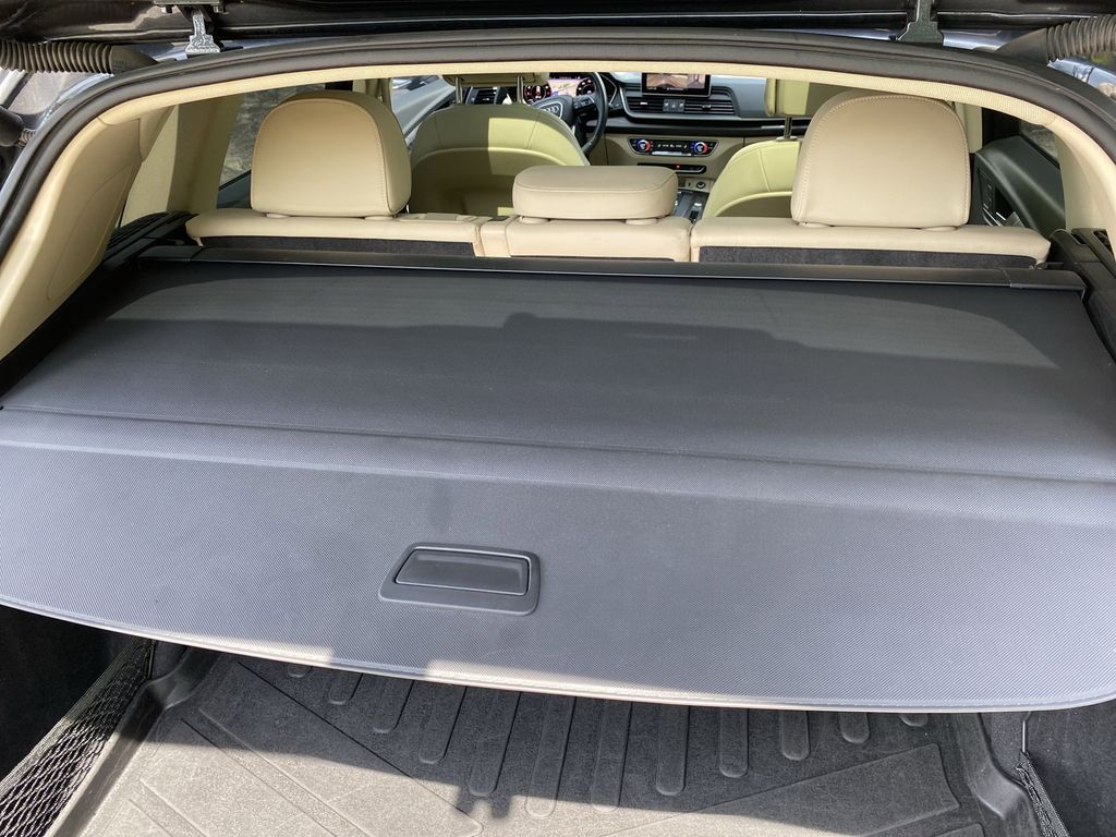 Vehicle image 12 of 55