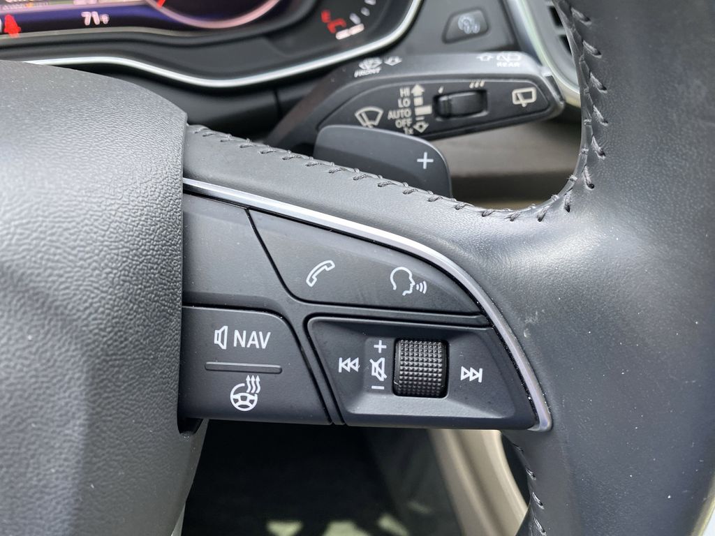 Vehicle image 41 of 55