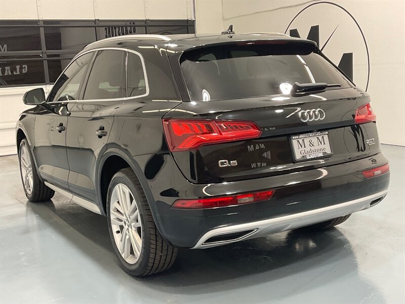 Vehicle image 15 of 61