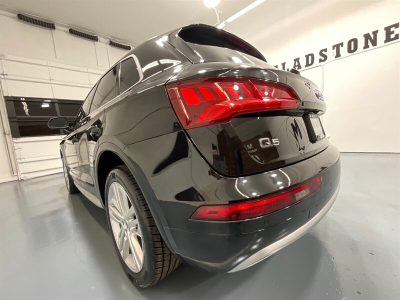 Vehicle image 16 of 61