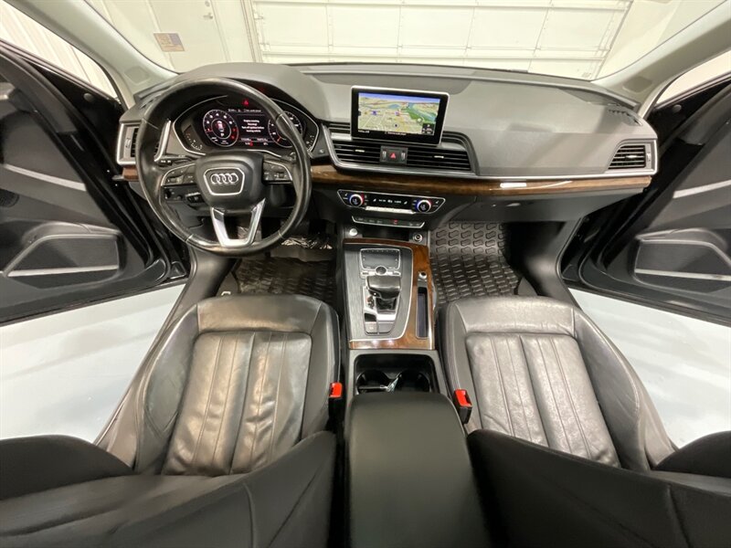 Vehicle image 41 of 61
