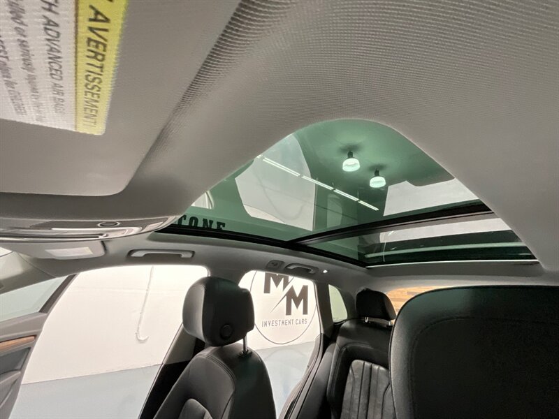 Vehicle image 52 of 61