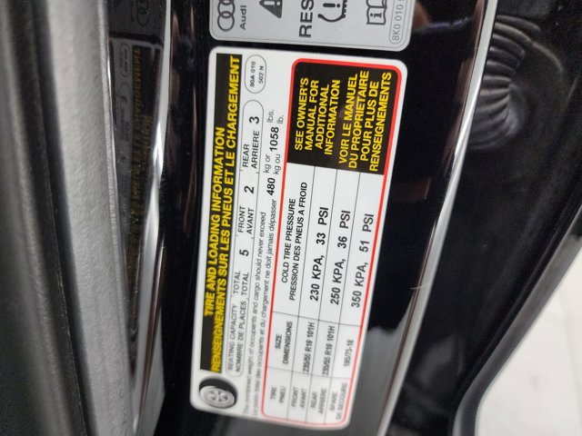 Vehicle image 38 of 49