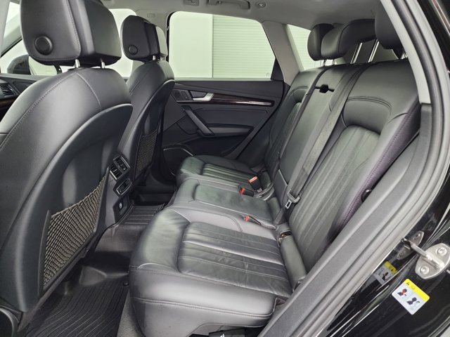 Vehicle image 13 of 49