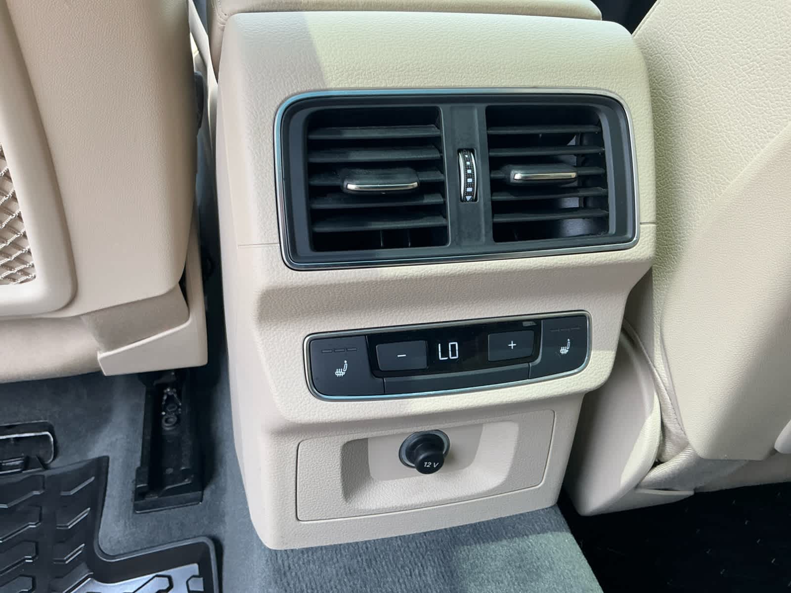 Vehicle image 27 of 27