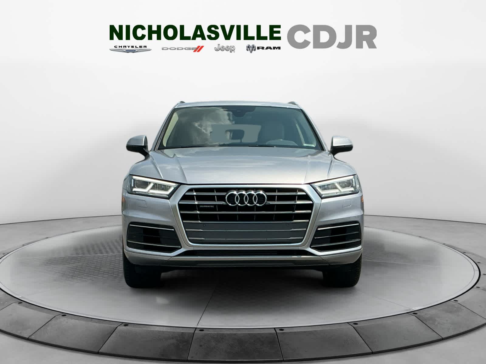 Vehicle image 2 of 27