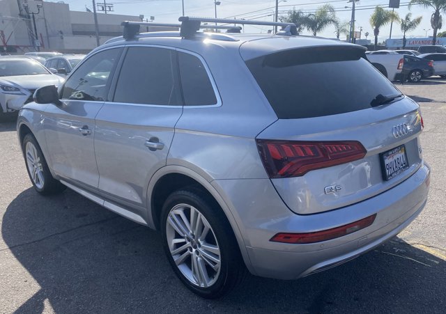 Vehicle image 7 of 26