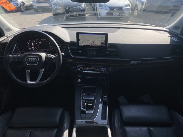 Vehicle image 20 of 26