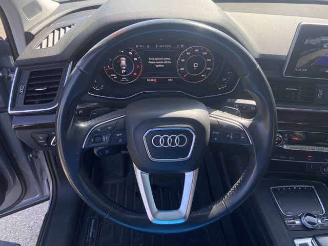 Vehicle image 12 of 26