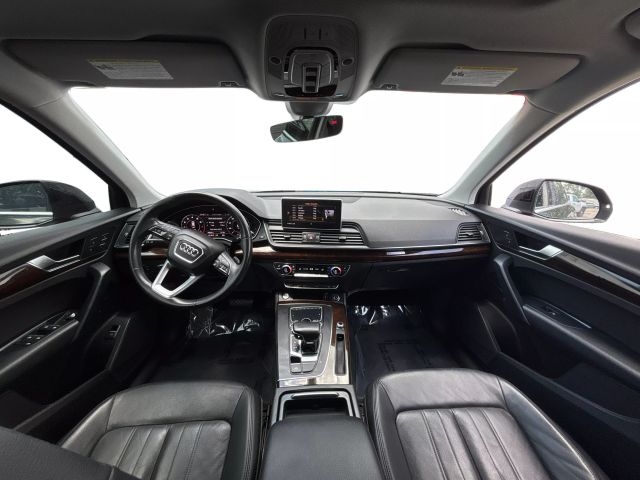 Vehicle image 18 of 43