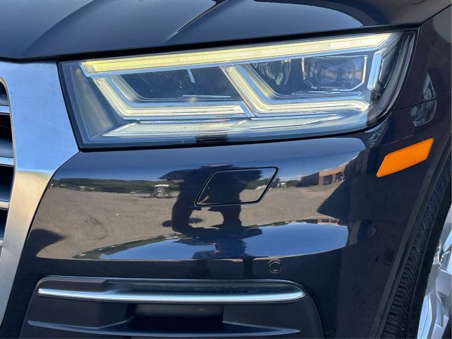 Vehicle image 45 of 47