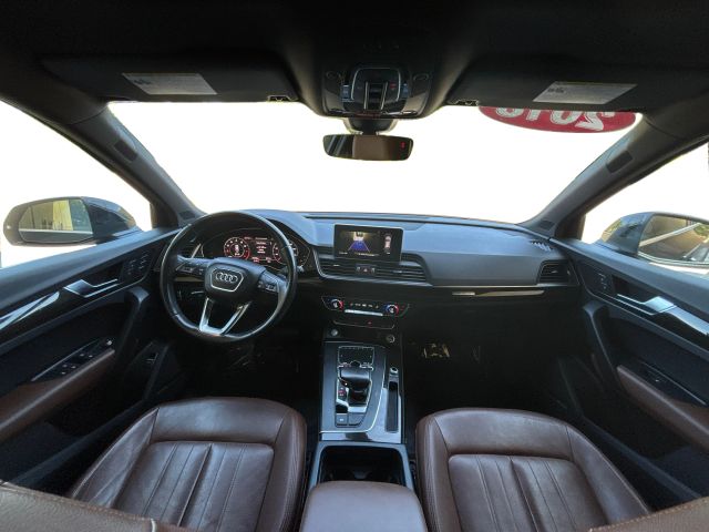 Vehicle image 16 of 47