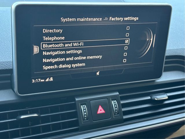 Vehicle image 22 of 47