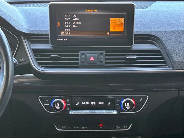 Vehicle image 24 of 47
