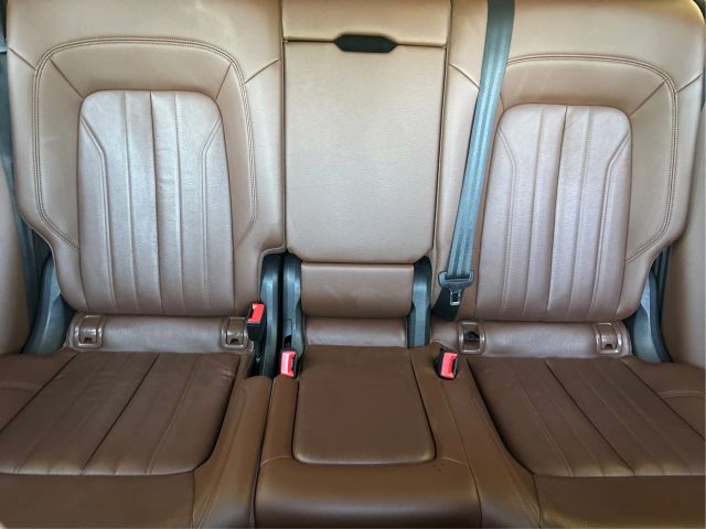 Vehicle image 15 of 47