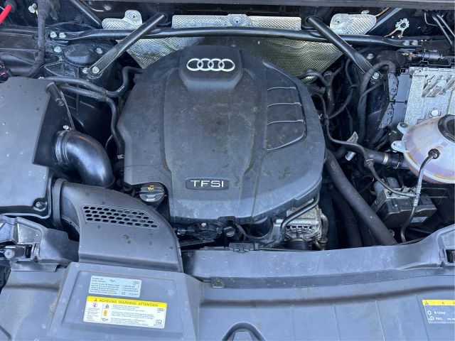 Vehicle image 10 of 47